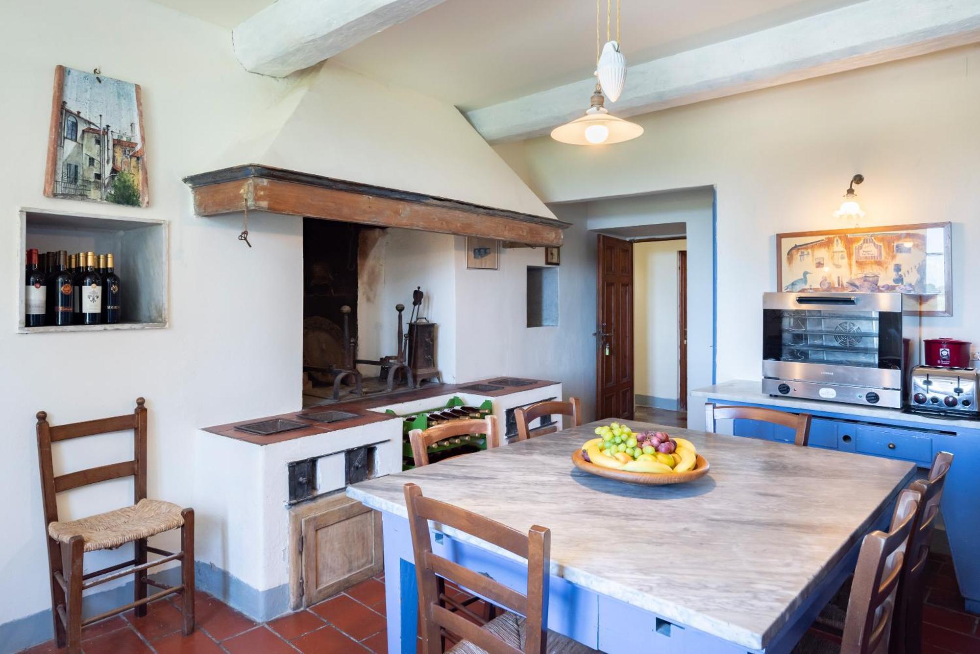 Agriturismo Bio Fattoria Bacio 체르탈도 외부 사진