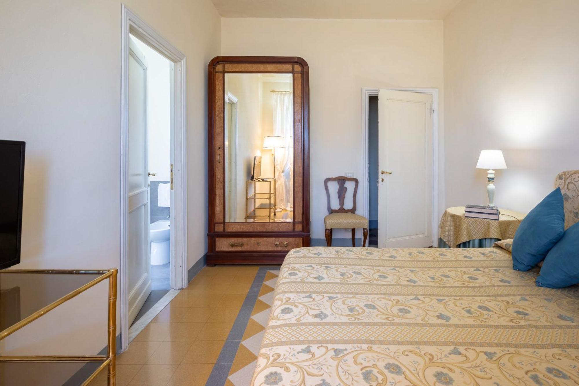 Agriturismo Bio Fattoria Bacio 체르탈도 외부 사진