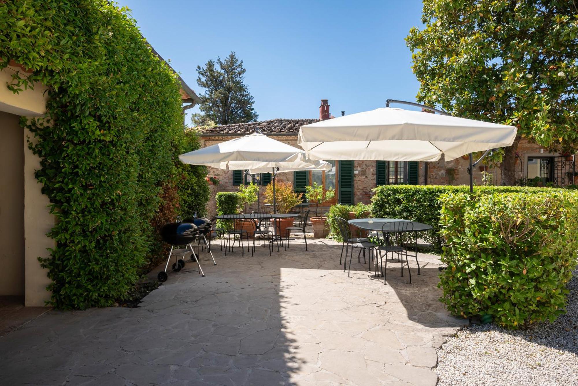 Agriturismo Bio Fattoria Bacio 체르탈도 외부 사진